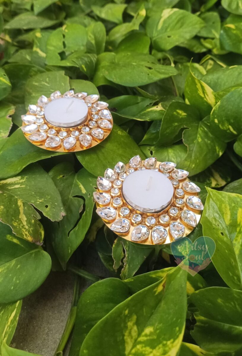 Kundan Tealight Diya with Elegant Stonework ( A set - 2 pieces)